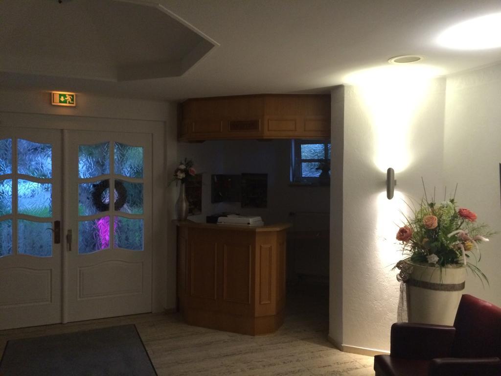 Hotel Friesenhof Westoverledingen エクステリア 写真